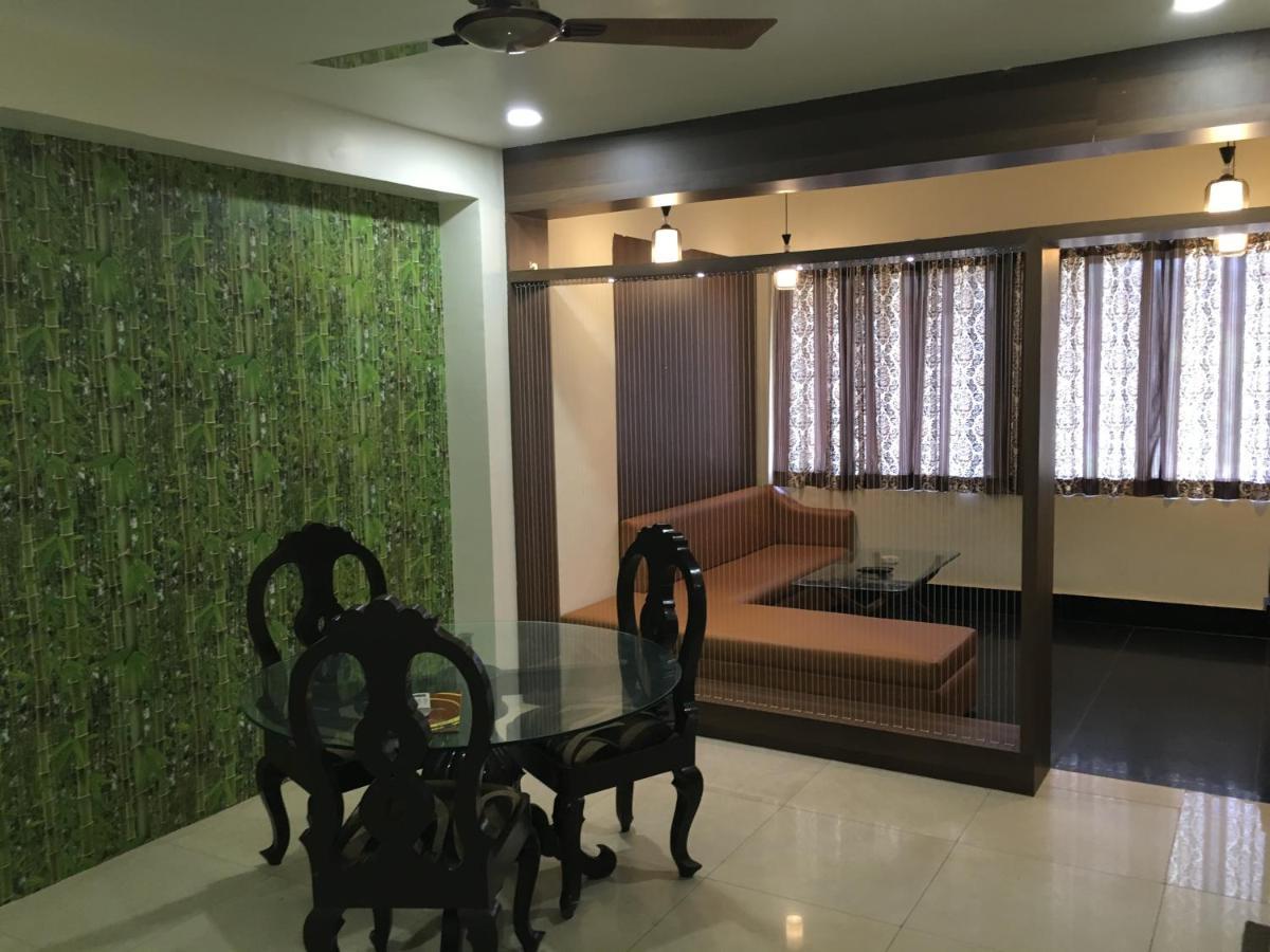 Hotel Grand Arjun Rāipur Dış mekan fotoğraf