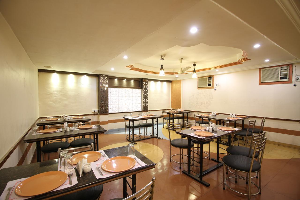 Hotel Grand Arjun Rāipur Dış mekan fotoğraf